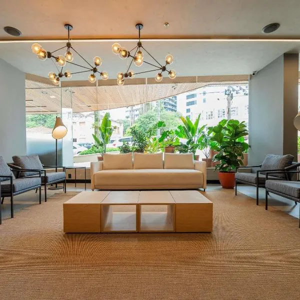 Ibis Florianopolis, Hotel in Florianópolis