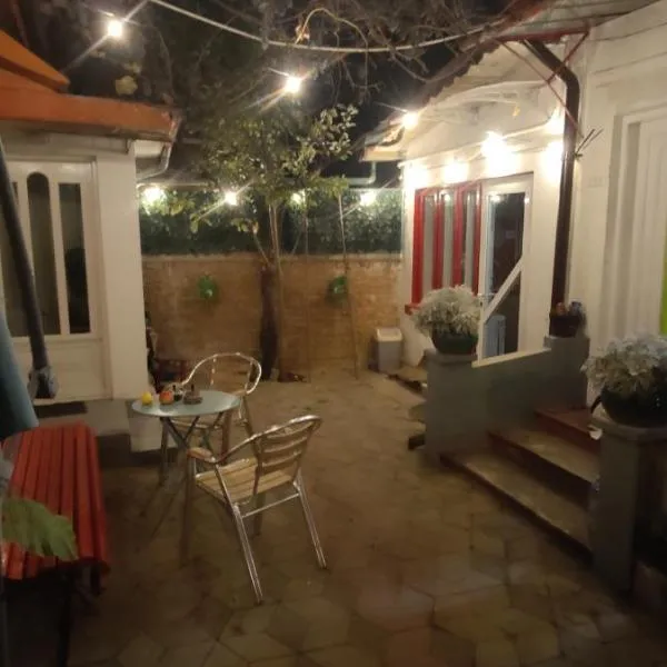 Center House, hotel en Craiova