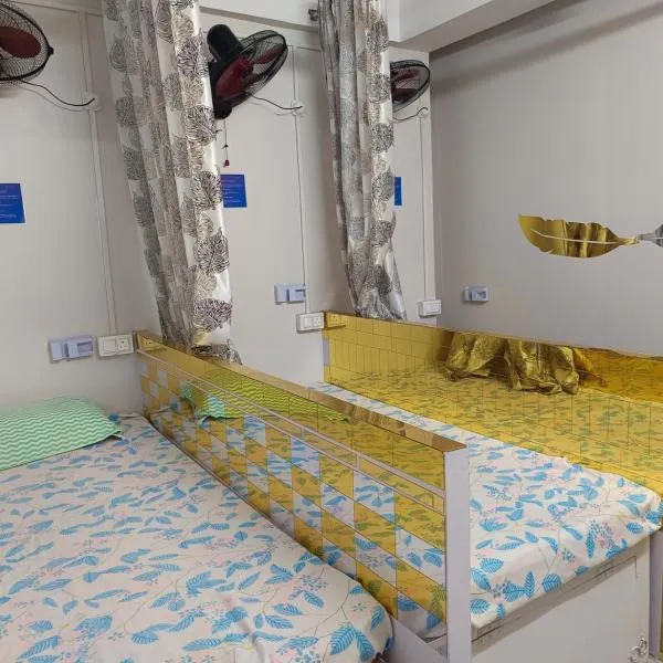 Little While global-Budget & backpacker friendly hostel-Near metro, hotel v destinaci Kalkata