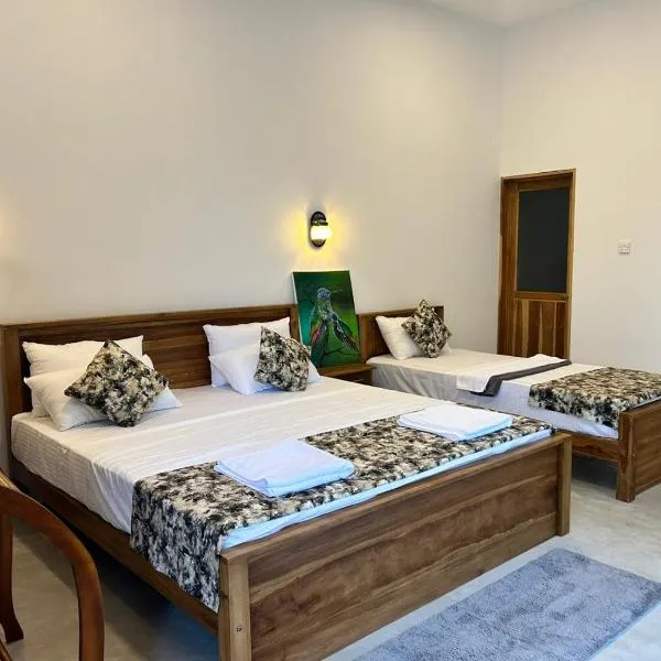 Villa Tesh Hiriketiya, hotel v destinaci Dikwella