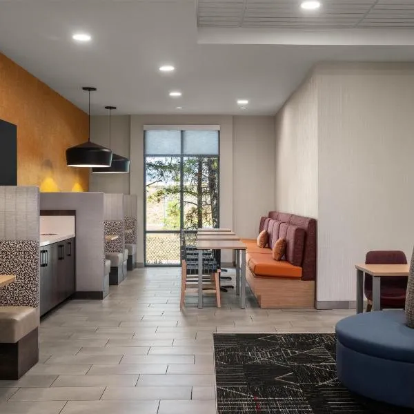 Home2 Suites By Hilton Flagstaff, hotel v destinaci Flagstaff