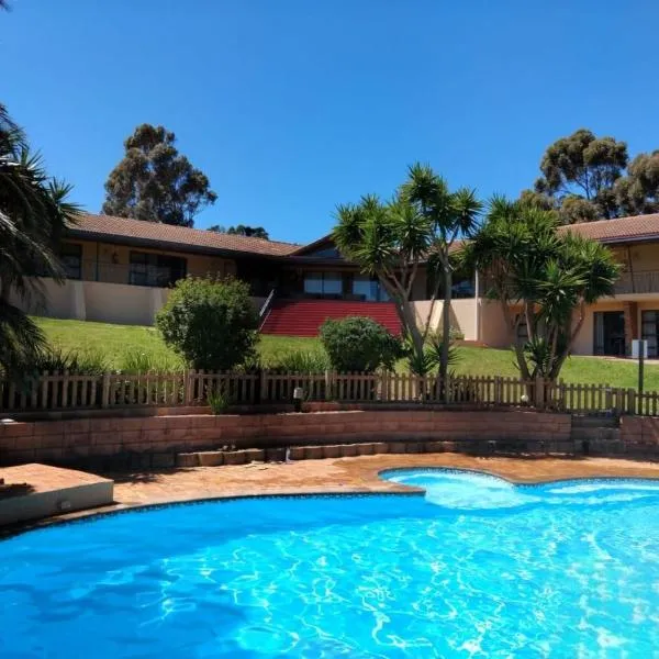 Into the Sunset Manor, hotel i Gordonʼs Bay