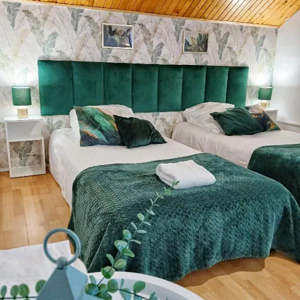 KRK stop, hotel v destinaci Cholerzyn