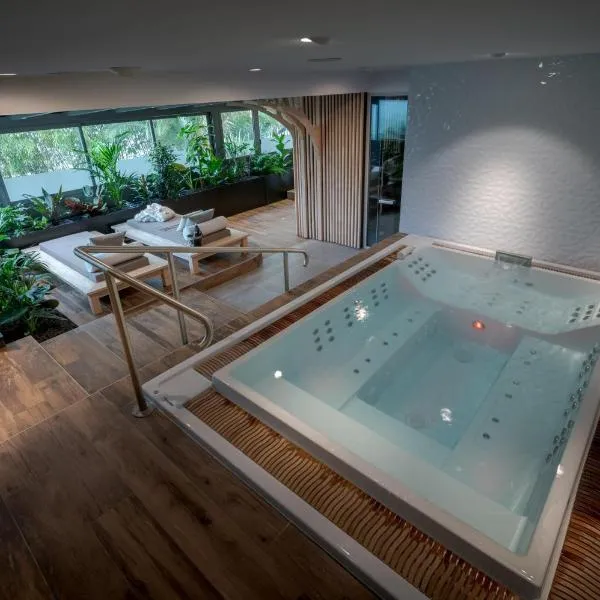 BW Plus Central Park Hotel & Spa, hotel La Rochelle-ben
