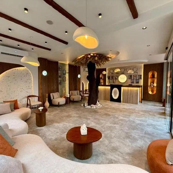 Pyramids Spiritual Gate,位于开罗的酒店