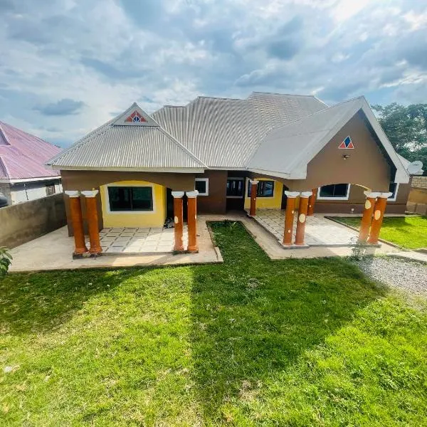 AnKeS Lodge, хотел в Sunyani