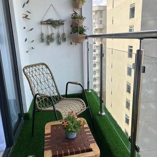 Luxury Westlands 1BR near GTC and Sarit, Hotel in Nairobi