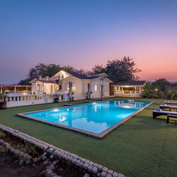 SaffronStays Brunton House, Alibaug - luxury pool villa near Awas Beach, hotell sihtkohas Alibaug