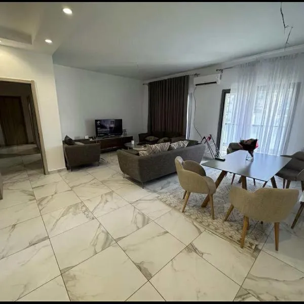 Grand appartement 3 chambres à la résidence valmascort Annaba, hotel sa Annaba