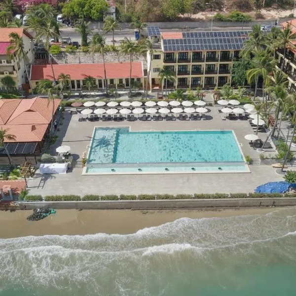 Hon Rom Central Beach Resort, ξενοδοχείο στο Μούι Νε