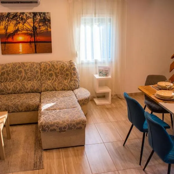 Siófoki Napfény Apartman, hotel in Siófok