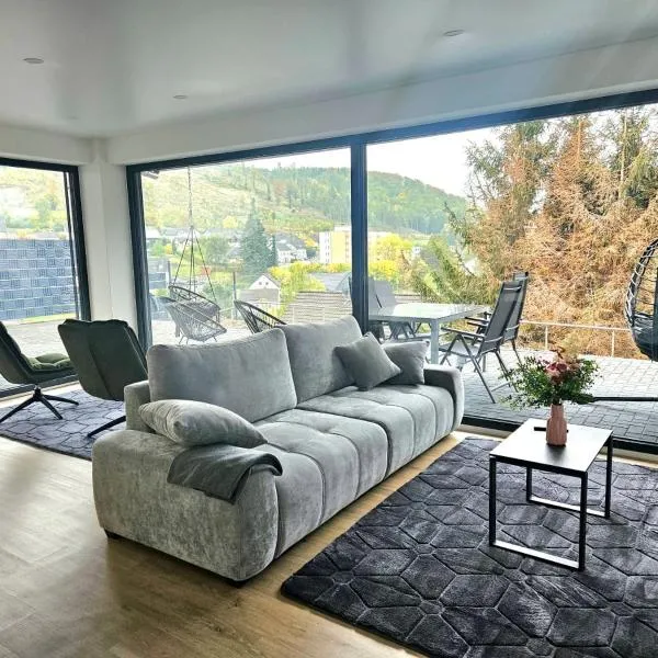 Stilvolle Wohnung mit Blick und Selbst-Check-in, hotel en Bad Berleburg