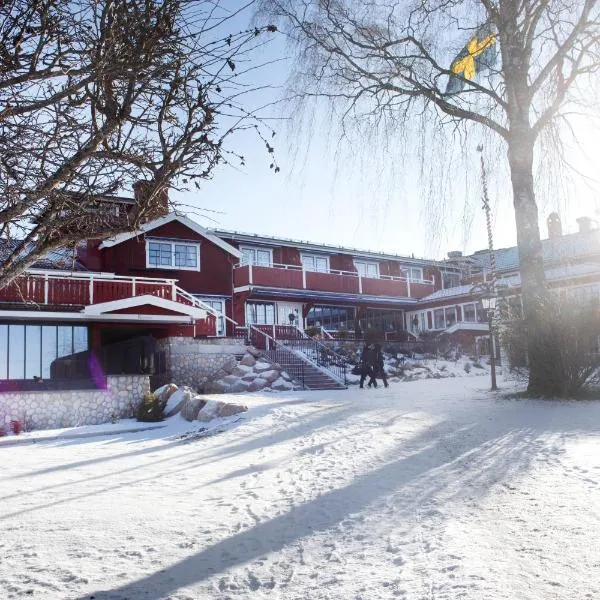 アケルブラド ホテル ヤフイヴェリ スパ（Åkerblads Hotell Gästgiveri Spa）、テルベリのホテル