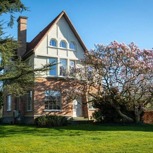Villa Magnolia B&B, khách sạn ở Oostkamp