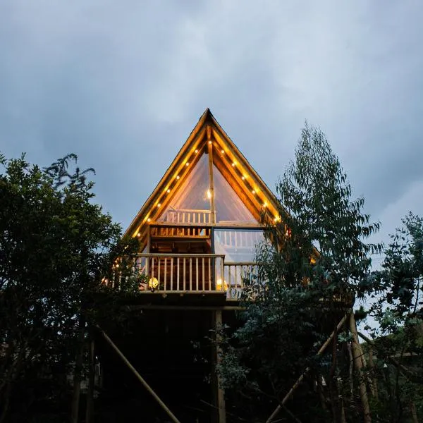 Cabañas con jacuzzi y chimenea - Casa Floral, Marinilla, hotel v destinaci Marinilla