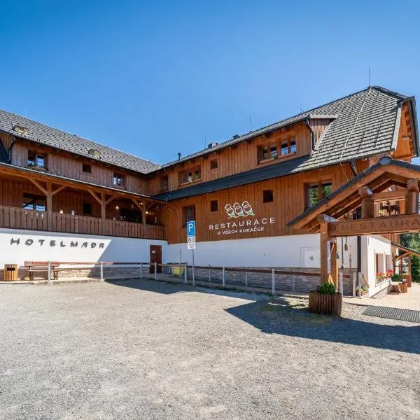 Aparthotel Mádr，位于莫德拉瓦的酒店