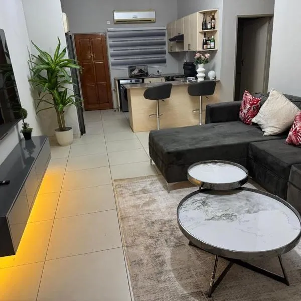 Home Very Close To CBD, hotel em Gaborone