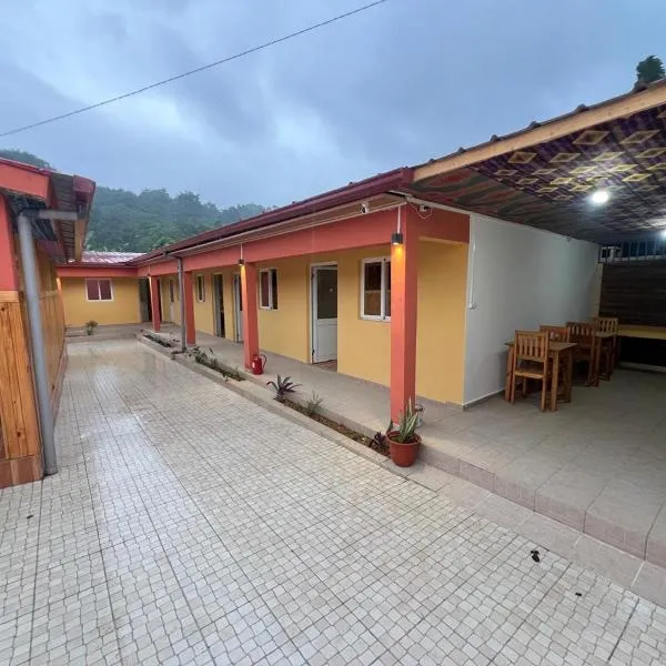 Residencial Bom Desc & Conforto, hotel v destinaci Santo António