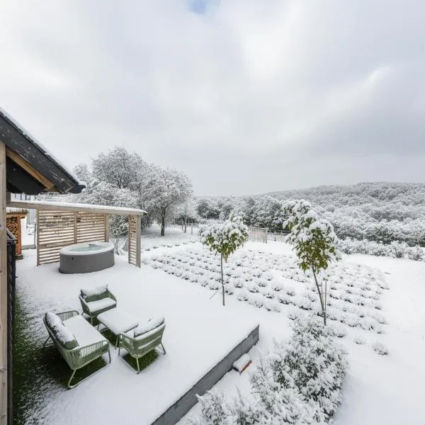 WOWcabin - Lovas, hotel a Lovas