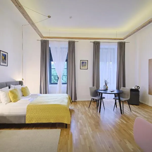 Pensiunea Salina Gymnasium, hotel em Turda