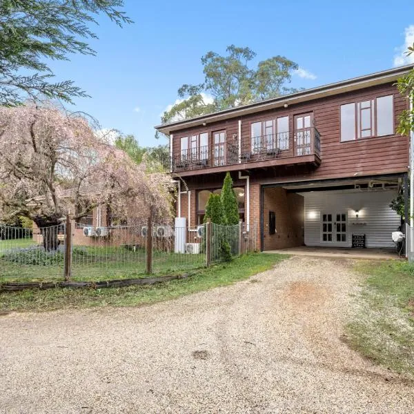 Gilderoy Valley Views- Farm house、Gladysdaleのホテル