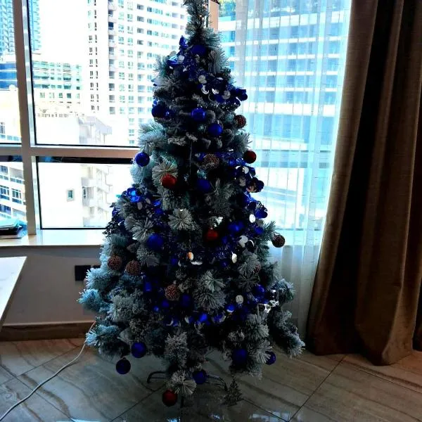 Female - Girls Joyful Journeys - girls only bedspace, hôtel à Dubaï