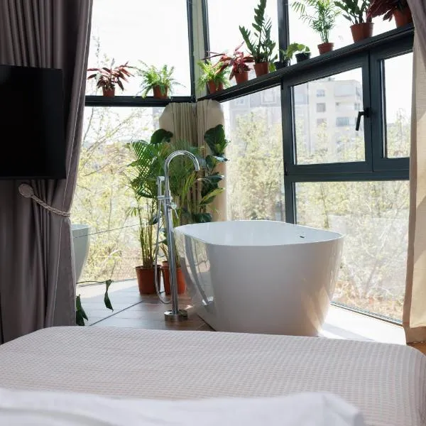 Retreat Apartments, Hotel in Tirana