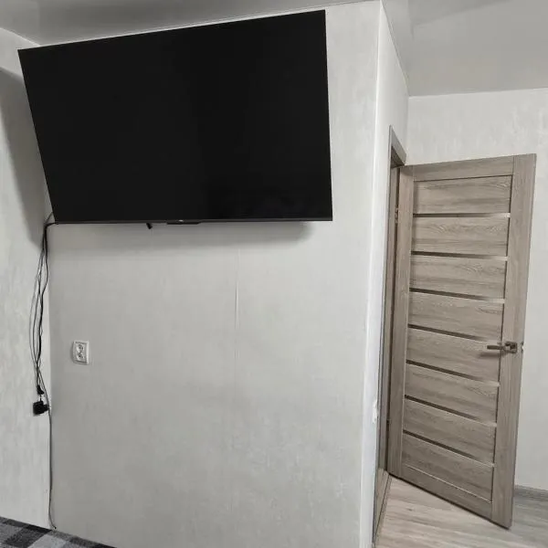 1 кімнатна квартира в центрі міста、スームィのホテル