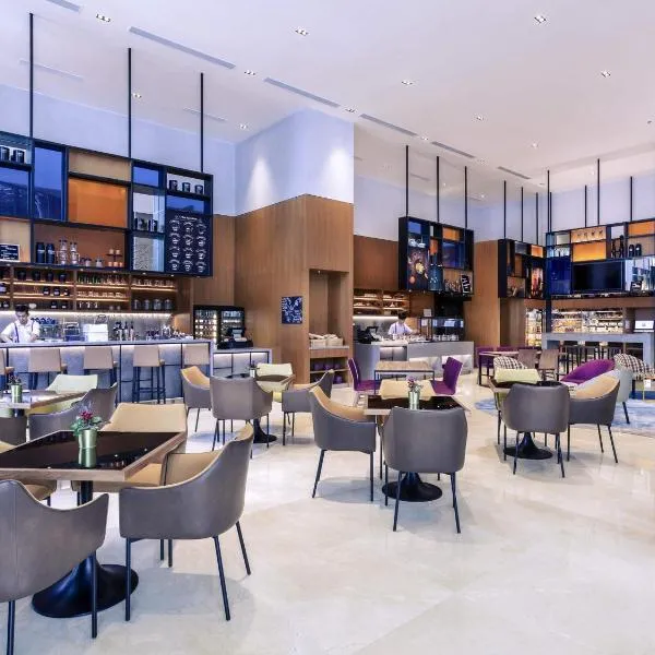 Mercure Singapore On Stevens, hotel in Singapore