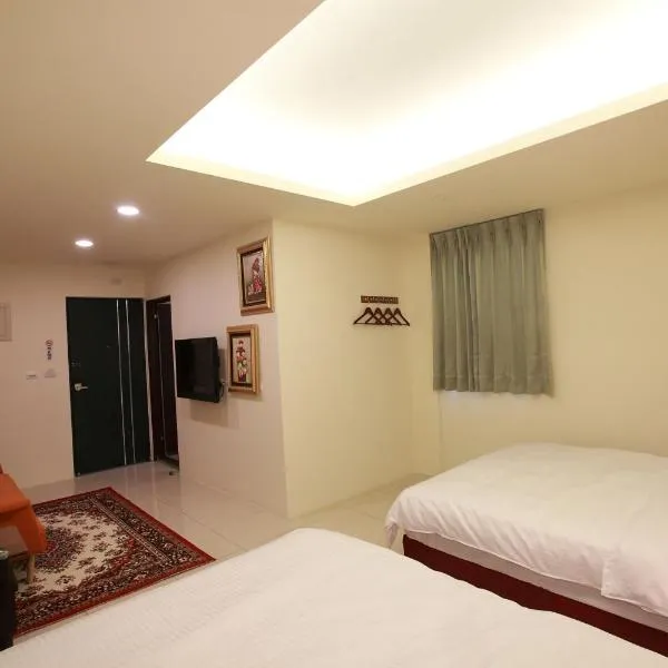Sun Light Guesthouse, hotel in Hualien City
