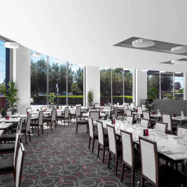 Mantra Melbourne Airport, hotel v Melbourne