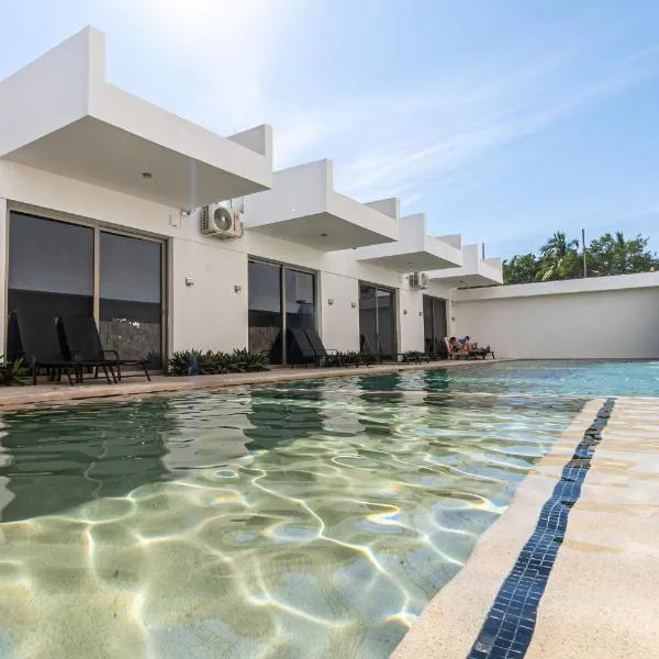 Safiro Suites Guayabitos Apartments - Adults Only, hotel v destinaci Rincón de Guayabitos