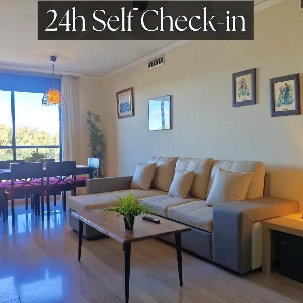 Biopark View Apartment, hotel in Valencia