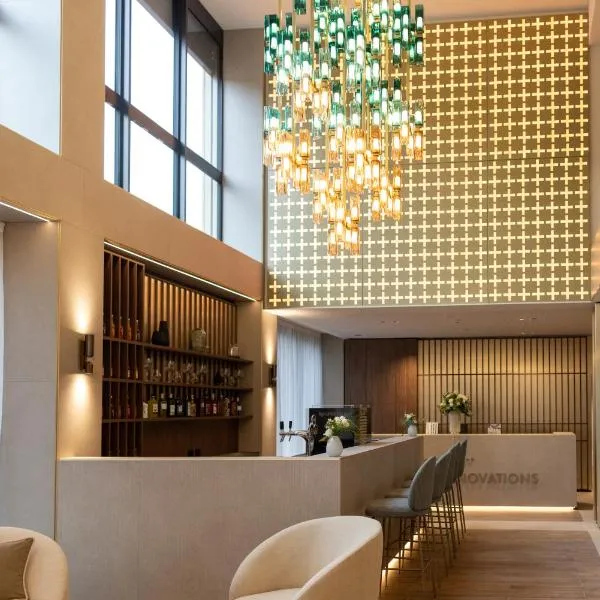 Hôtel des Innovations, ξενοδοχείο σε Marly-le-Grand