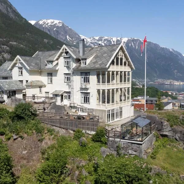 Vikinghaug, ξενοδοχείο σε Odda