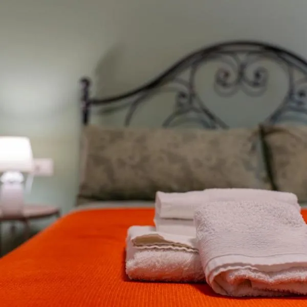 Ca' dal Pum - Lake Orta - Elegant holiday home, hôtel à Gozzano