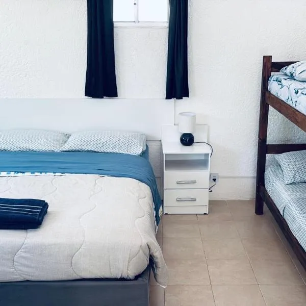 Il Mare Blu - Monoambiente completo, hotel in Salinas 