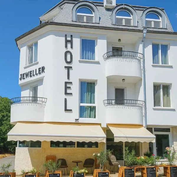 Jeweller Hotel, hotel en Ruse