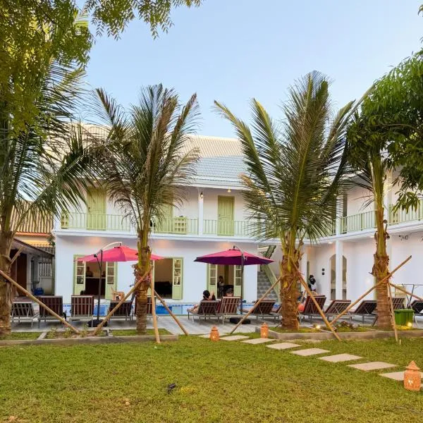 White Elephant Hostel, hotel in Luang Prabang