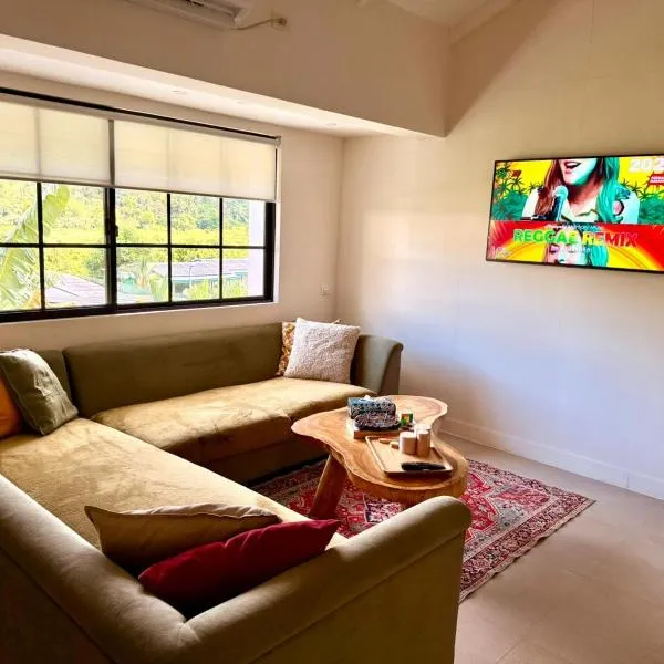 3 BDR new Apartment in PORT BARTON, hotel v destinaci San Vicente