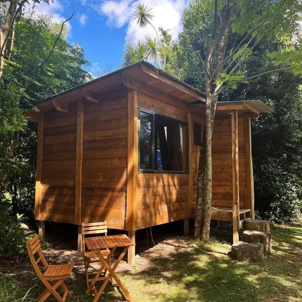 Sub Tropical Paradise Retreat,位于Totara North的酒店