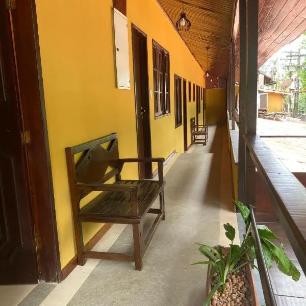 Lonier Villa Inn Economic、イーリャ・グランデのホテル