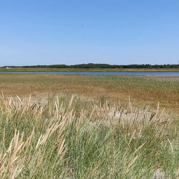 6 person holiday home in Læsø-By Traum, hotel em Læsø