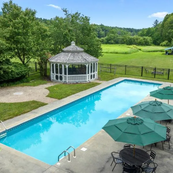 Hideaway Inn Mt Snow, Hotel in Dover