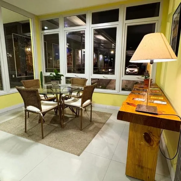 ÓPER SMART HOTEL, hotel u gradu 'Santa Maria'