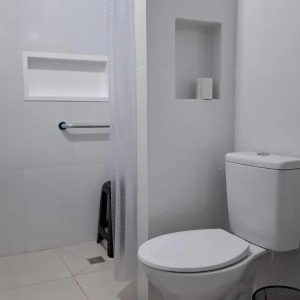 Suíte Harmonia 4، فندق في كامبو غراندي