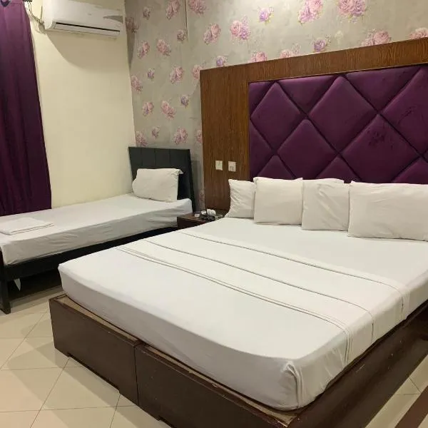 Hotel Pak Continental Multan, Hotel in Multan