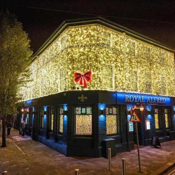 The Royal Alfred - Opposite Central Train Station, hotel in Saint Helens