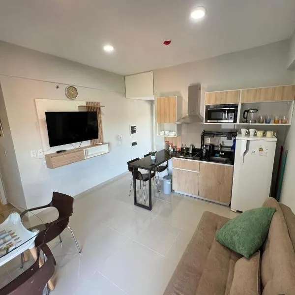 Depto 1 Hab, Excelente Ubicación, cochera，Luque的飯店