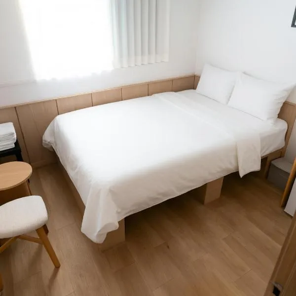 stay105행궁, hotel in Suwon